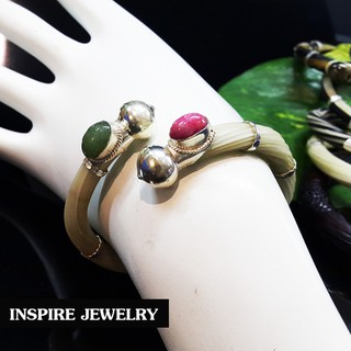 INSPIRE JEWELRY กำไลเครื่องประดับมงคลขนหางช้าง ตัวเรือนเงิน 92.5 ฝังพลอยพม่าแท้เม็ดงามสองเม็ด คือทับทิม และโมรา