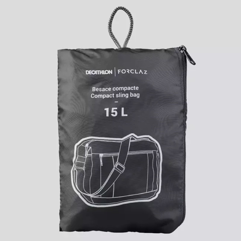 เป้สะพายข้างกะทัดรัด FORCLAZ สำหรับเดินทางเทรคกิ้งขนาด 15 ลิตร(สีดำ)