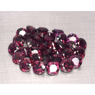 โรโดไลท์ การ์เน็ท ( Natural Rhodolite Garnet ) ขนาด 3.0 mm. เนื้อแก้ว สะอาดเคลียร์ทุกเม็ด ( 1 ชุด มี 10 กะรัตค่ะ )