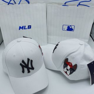 🧢หมวกสีขาวMLB CAPสีขาว