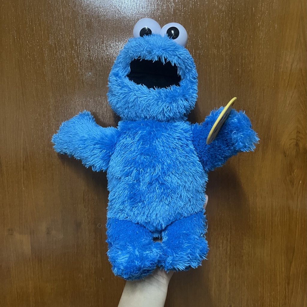 Sesame Street Talking Cookie Monster ตุ๊กตามีเสียง คุกกี้มอนสเตอร์ **มือสอง**