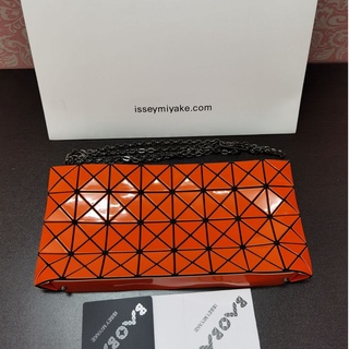 Issey Miyake กระเป๋าสะพายข้าง Messenger เดี่ยว 4x8 แบบเดิม