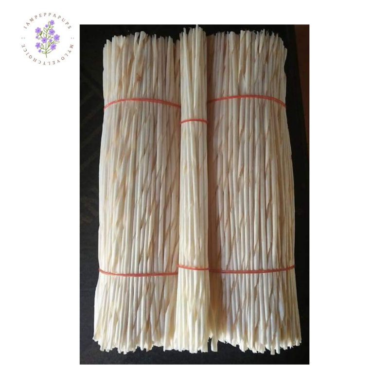 ดอกไม้จันทน์ หนวดจันทน์ พร้อมส่ง 1มัด ได้ 500 เส้น