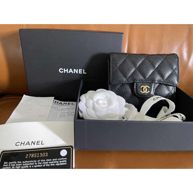 Used like very new Chanel Trifold Wallet แท้!!!