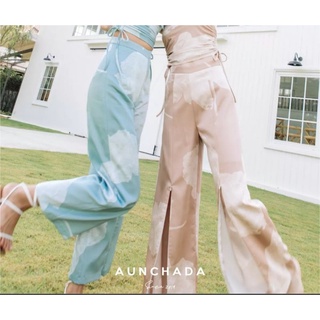 Camellia Trousers ของ Aunchada