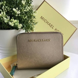 🍭 New arrival !! กระเป๋าทรงใบสั้นแบรนด์ดัง MICHEAL KORS 🍭