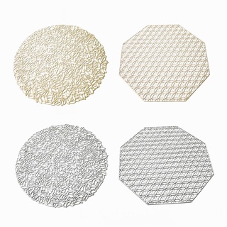 be&gt; Gilded PVC Hollow Placemat Washable Anti-slip Dining Table Pad Mat Coaster for Home Desk Decoration