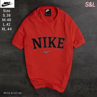 nike เสื้อยืดแขนสั้น