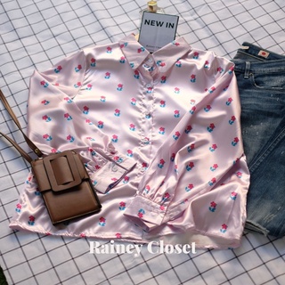 Rainey Closet - เสื้อเชิ้ตพิมพ์ลาย ผ้าซาติน เสื้อเชิ้จผ้าซาติน