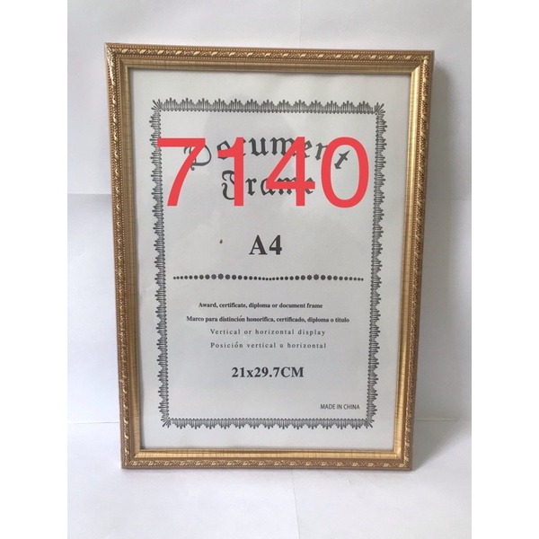(แพ็ค5ชิ้น,10ชิ้น )กรอบรูปA4 กรอบรูป7140（อะคริลิค) กรอบเกียรติบัตร กรอบสีทอง7140