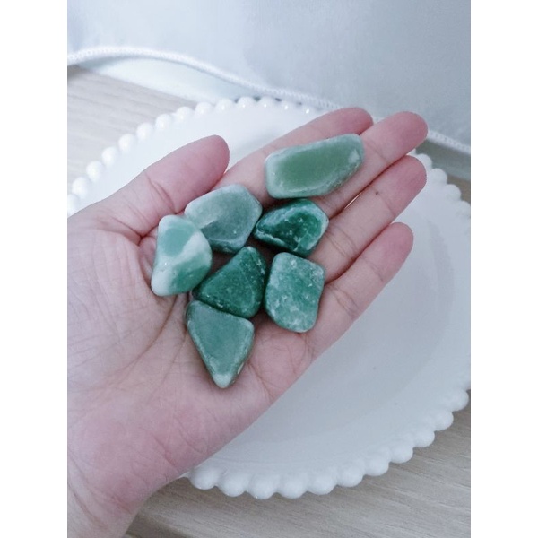 [Kyzen Living] Green aventurine tumbles / tumble stone (สําหรับโอกาส)