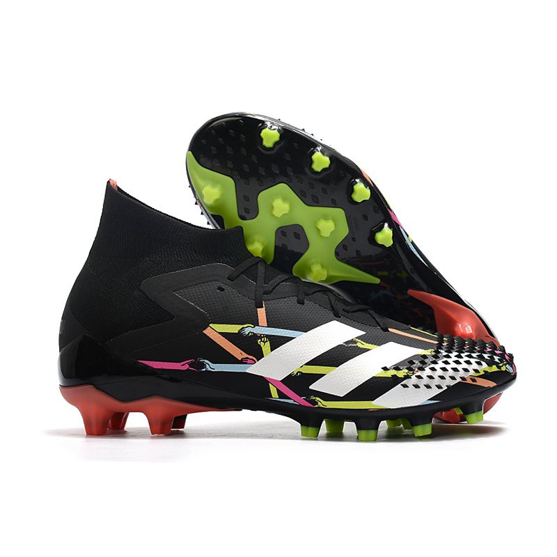 kasut bola predator