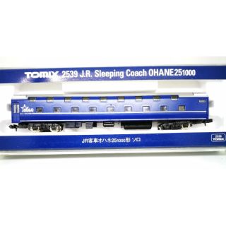 โมเดลตู้รถไฟนอน TOMMY TAKARA