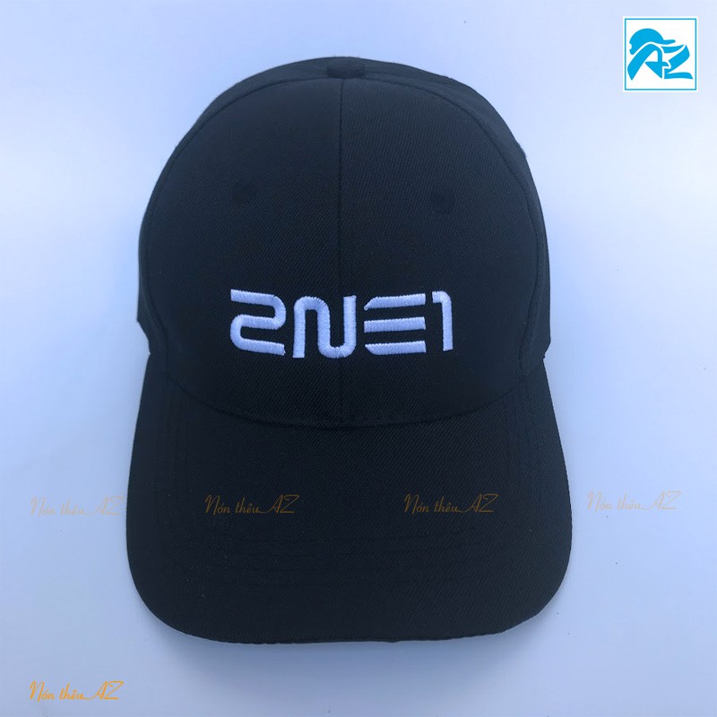 หมวกสีดําปักโลโก้ 2NE1 - หมวกเบสบอล MT232