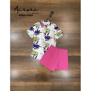 Setเสื้อสีสันลวดลายเกร๋ หรู+มาคู่กับเข็มขัดหัวใจ สุดหรูหรา