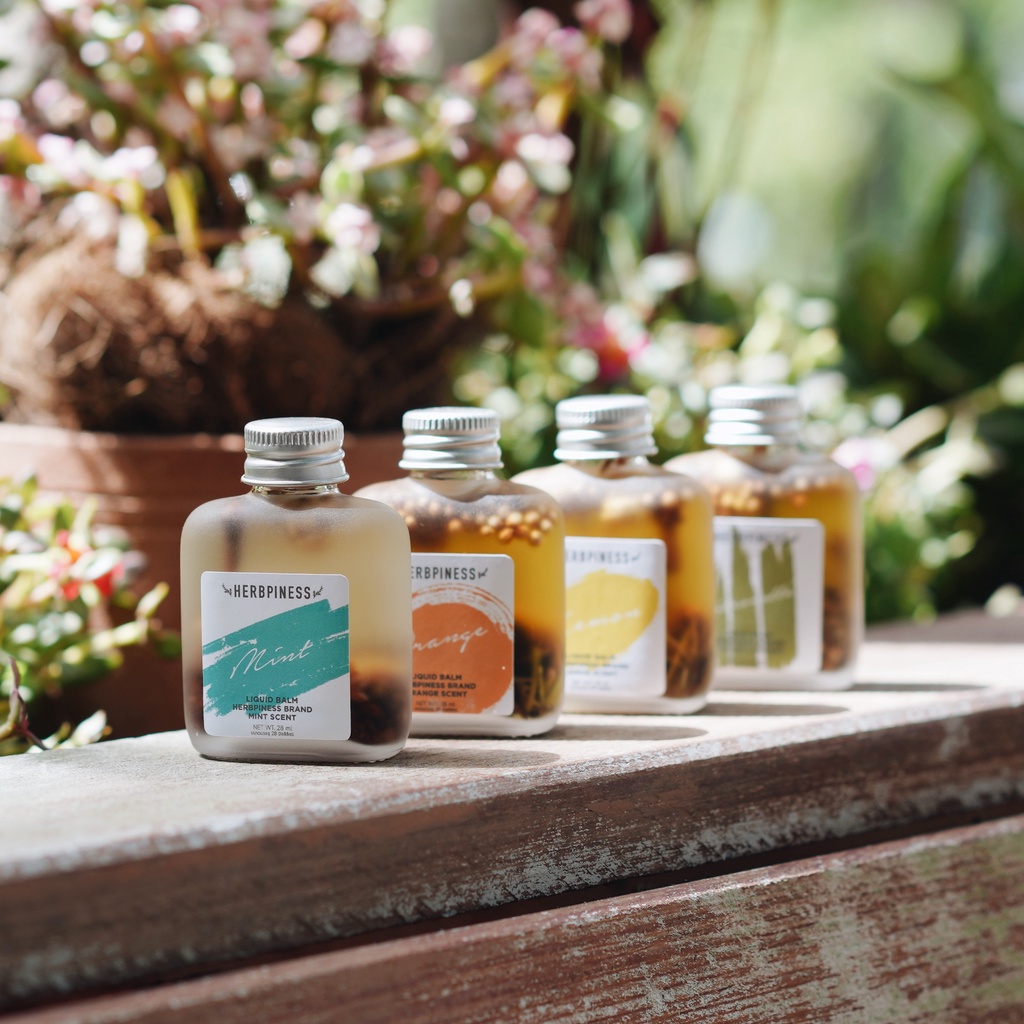ยาหม่องน้ำ Herbpiness ขวดใหญ่ 28 ml.  : กลิ่นมินต์  | กลิ่นส้ม | กลิ่นมะนาวฝรั่ง | กลิ่นตะไคร้หอม REFILL HERBAL BALM