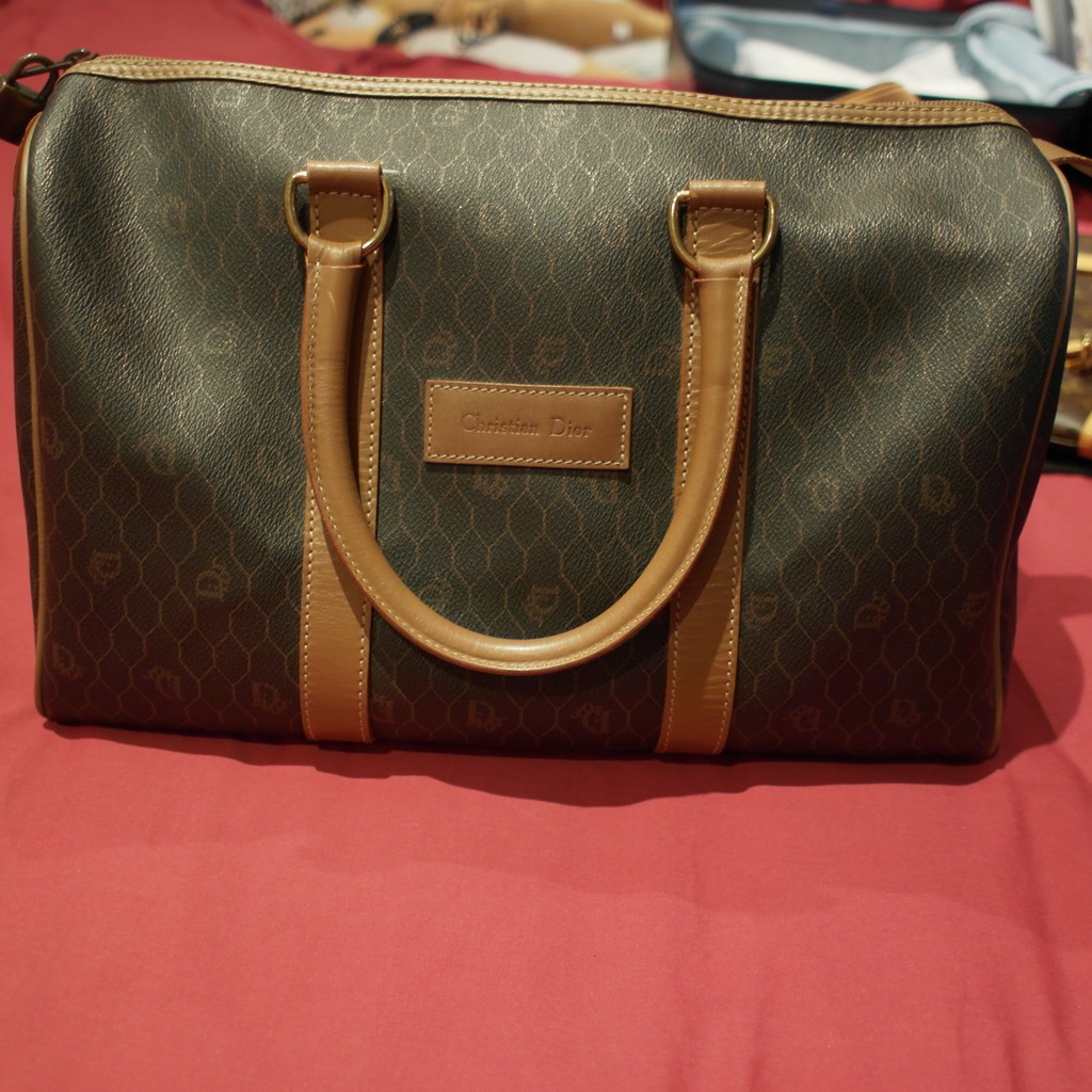 กระเป๋าถือเดินทาง Christian Dior &gt;&gt;ขายแล้วจ้า&lt;