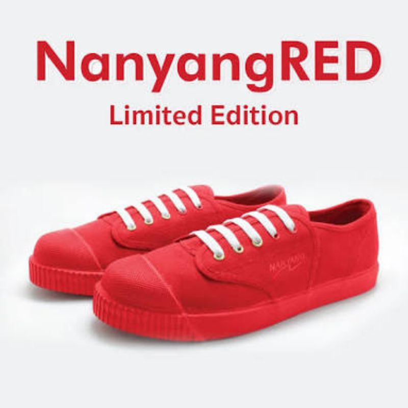 รองเท้าผ้าใบนันยางสีแดง Nanyang Red Limited Edition รุ่นฉลองแชมป์ Liverpool เบอร์42