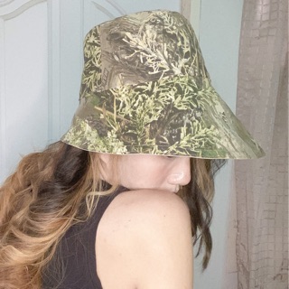 หมวกบักเก็ต bucket hat ทรงเทข้างหน้า เก๋ เท่