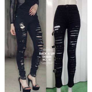 Back UP Jeans รุ่น No.41 กางเกงยีนส์สีดำฟอกขาดแต่งเข็มขัด