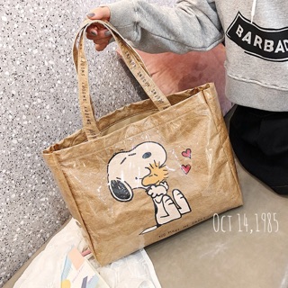 พร้อมส่ง/กระเป๋าทรง Shopping bag ตัดเย็บจากกระดาษพิมพ์ลาย เคลือบพลาสติก ด้านในบุผ้าซับอย่างดี