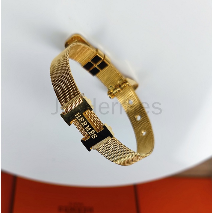 พร้อมสต็อกทั้งหมด สร้อยข้อมือใหม่ ชม. สามารถปรับได้