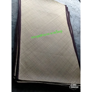 เสื่อกระจูด 110-120*200 ม. ใช้งานได้ทั้ง 2 ด้าน