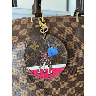 Louis Vuitton key charm limited dc 17