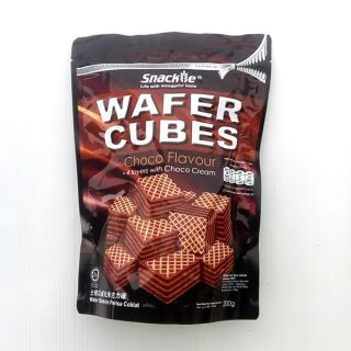 Wafer Cubes สอดไส้ช็อคโกแลตเข้มข้น 1 ห่อ 200 กรัม