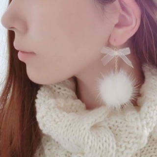 Pompom earring/ necklace