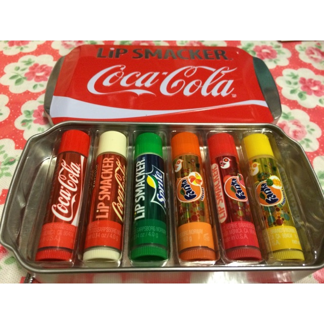 Coca Cola Lipsmacker Flavoured Lip Collection *เหลือ Vanilla (new) 1แท่ง *