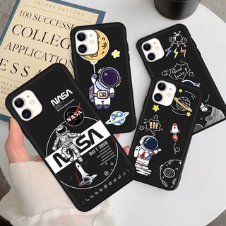 เคสโทรศัพท์มือถือ ลายการ์ตูนนักบินอวกาศ NSA สําหรับ Realme C11 C12 C15 Q3 5 Pro GT Neo 2 3 5i Realme 3 5 6 7 8 9 Pro Q 5s 6i Narzo 30 50i 50A V13 8S Q3i C20 C20A C25S C25Y C21Y C21 X7 Max