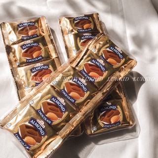 Almond nuts chocolate : ช็อกโกแลตอัลมอนด์