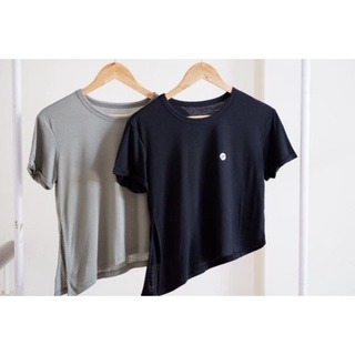 [ใส่โค้ด YES467YJ ลด 70.-] evy shrit เสื้อยืด แขนสั้น ผ้านุ่ม ไม่ร้อน ใส่ผูกเอวหรือปล่อยก็สวย