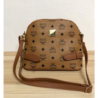 กระเป๋าสะพายข้าง Crossbody ลายM งานพรีเมียม