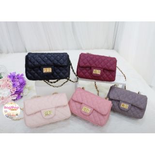 กระเป๋าแฟชั่น CC Classic หนังPU ลายคาเวียร์สวยหรู ซับในหนังสีแดง