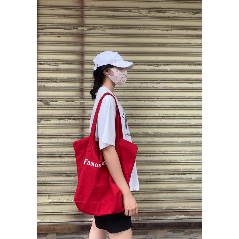 🥓𓂋 💭 ◌ 🪜 กระเป๋าผ้าสีแดง famous for pizza สะพายข้าง ใส่ของได้เยอะ สีสวย | PRE-ORDER 7-20 วัน