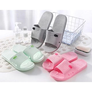 รองเท้ากันลื่น ใส่ในห้องน้ำ ใส่ในบ้าน กันน้ำ ใส่สบาย ราคาถูก ins-05 JDB-1820