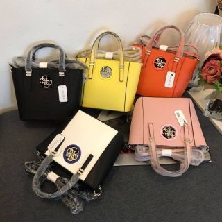 GUESS MINI CROSS BODY BAG กระเป๋าถือ กระเป๋าสะพาย