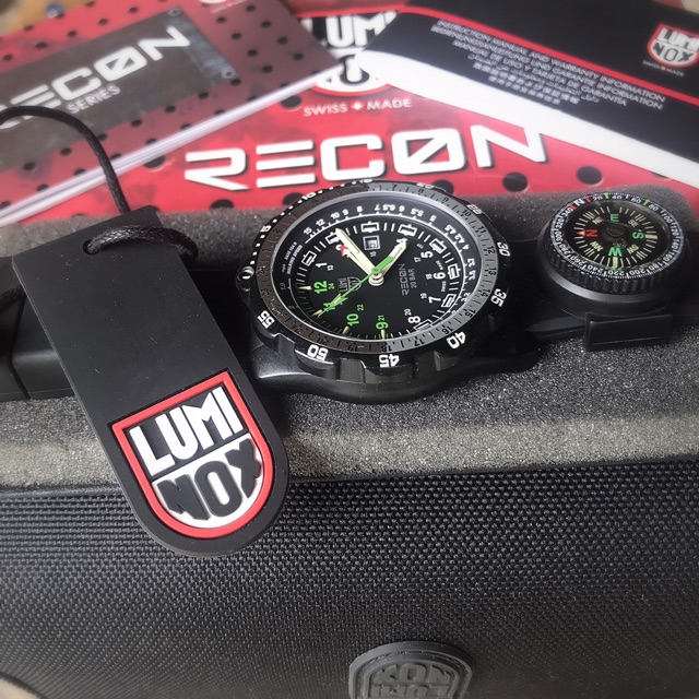 Luminox   Swiss  made