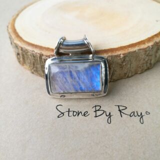 จี้เงินหินมูนสโตน (Moonstone  Pendant)