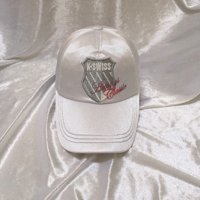 หมวก K-SWISS แท้ 💯%