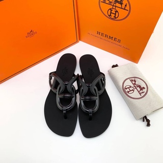 HERMES BEACH SANDAL รองเท้าแตะแบบหูหนีบ แบรนด์แอร์เมส สีดำ