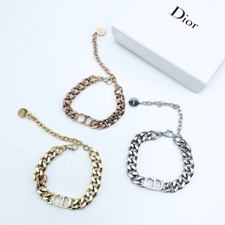 CHRISTIAN DIOR DANSEUSE ETOILE BRACELET สร้อยข้อมือ กำไลข้อมือแฟชั่น แบรนด์เนม คริสเตียนดิออร์ ห้อยจี้โลโก้ตัวหนังสือ CD