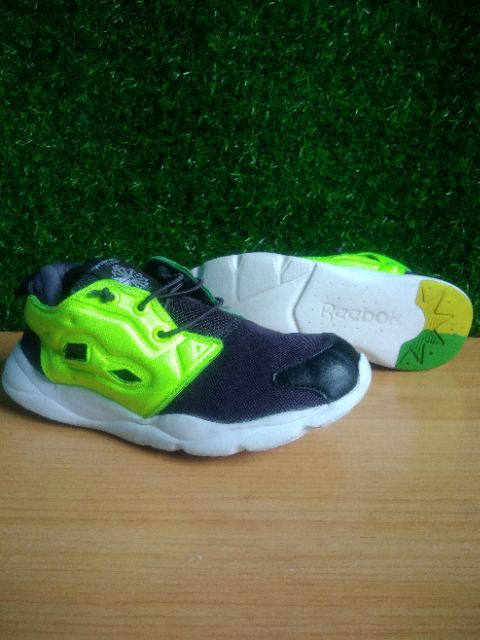 reebok furylite pantip