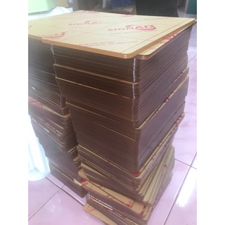 แผ่นอะคริลิคสีใสหนา2มม.(ขอบใส)เกรดAขนาด30*30cm