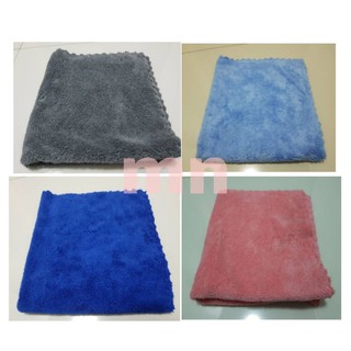 ผ้าไมโครไฟเบอร์ ขนาด 40x40 cm. หนา 300 g ไร้ขอบ หนานุ่ม มี5สีให้เลือก