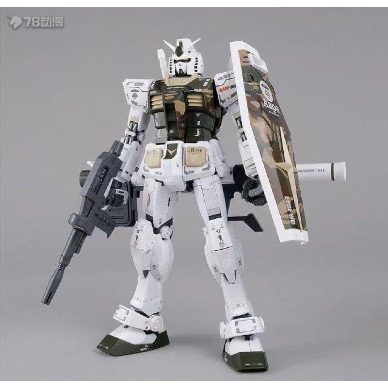 MG 1/100 AAPE RX-78-2 GRN-CAMO Ver3.0 (6628) [Daban]