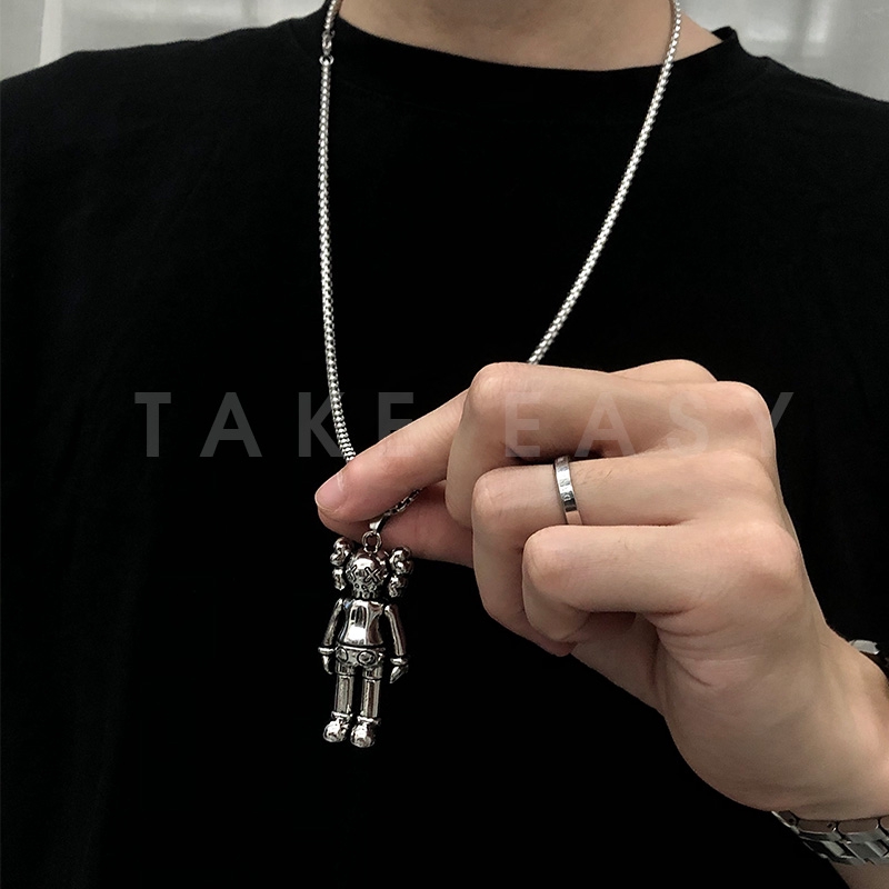 kwas เซซามีสตรีตุ๊กตาสร้อยคอเหล็กไทเทเนียมญี่ปุ่นฮิปฮอปอินฮิปฮอปแบรนด์น้ำบุคลิกภาพผู้ชายคู่จี้หญิง C