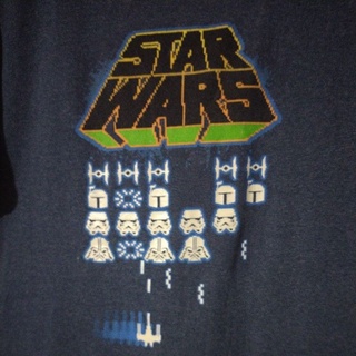 เสื้อยืดมือสอง Usa Rare Star wars เรืองแสง สวยๆ Size S-M อก19/ยาว25